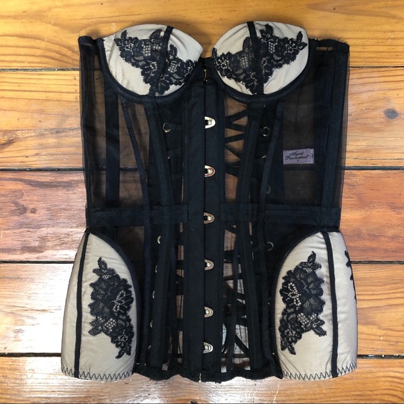 Agent provocateur Demelza lace tulle corset NWOT - Picture 3 of 8